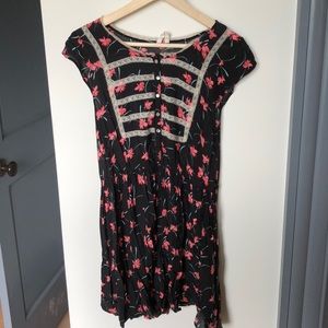 Free People floral mini.